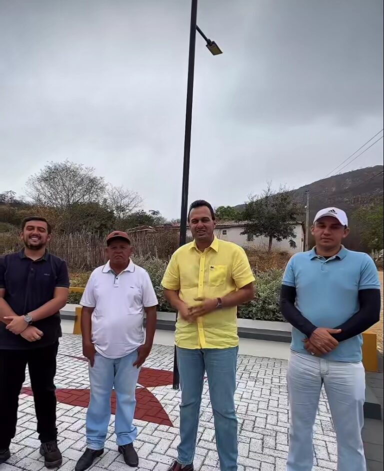 Prefeito Espedito Filho visita comunidades rurais e anuncia perfuração de poço artesiano para servir a população
