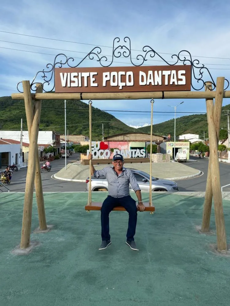 Prefeito Itamar Moreira conquista mais 30 novas casas populares para Poço Dantas